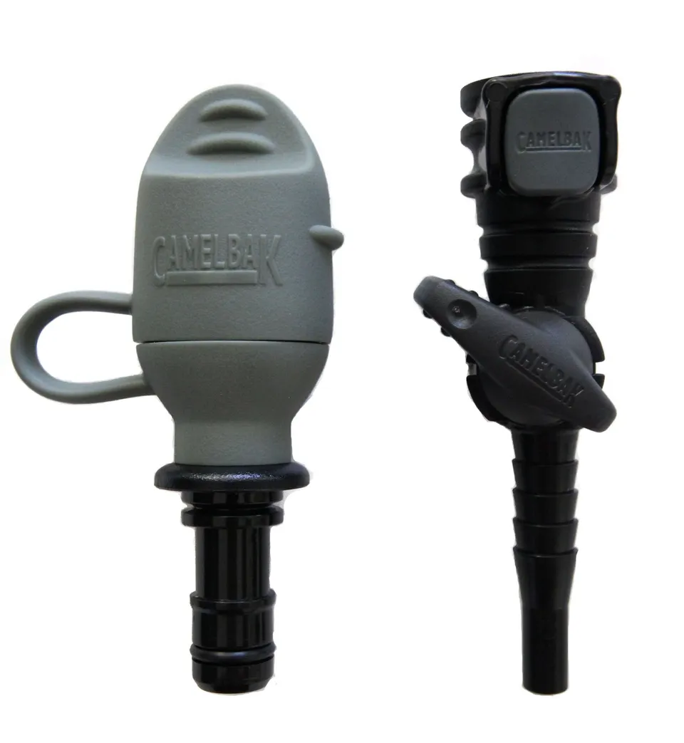 camelbak-hydrolink-conversion-kit-with-bite-valve-foliage-green image 1