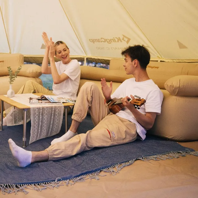 kingcamp-inflatable-sofa-with-free-blanket image 1