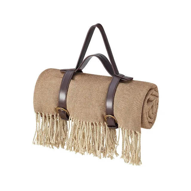 kingcamp-faux-wool-washable-picnic-blanket image 1