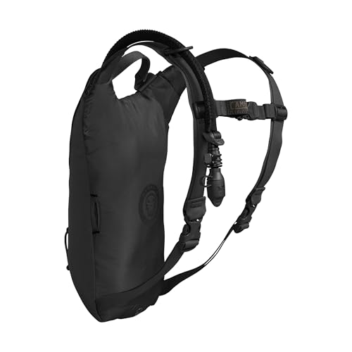 camelbak-stealth-hydration-pack-85oz-crux-reservoir image 5