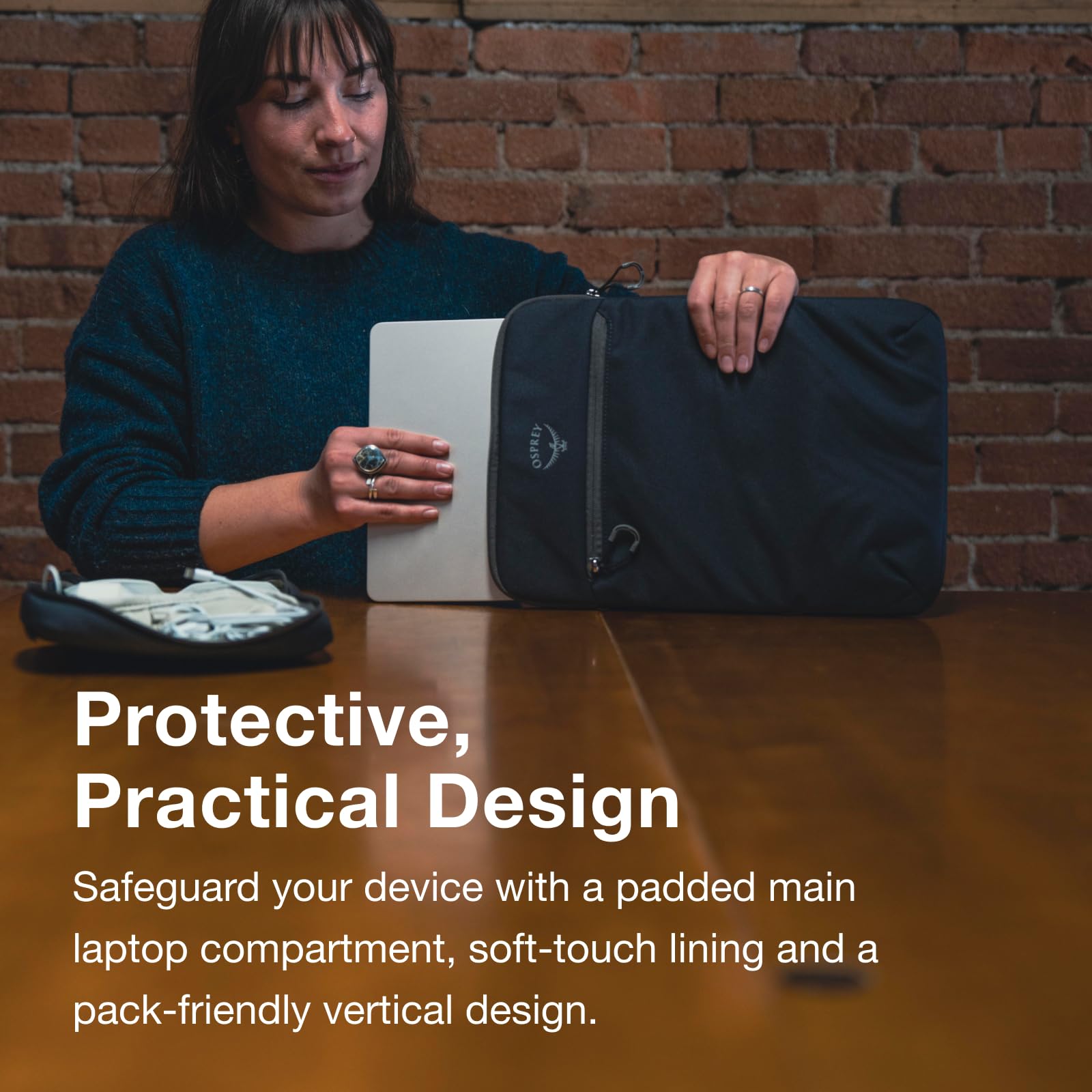 osprey-daylite-laptop-sleeve image 3