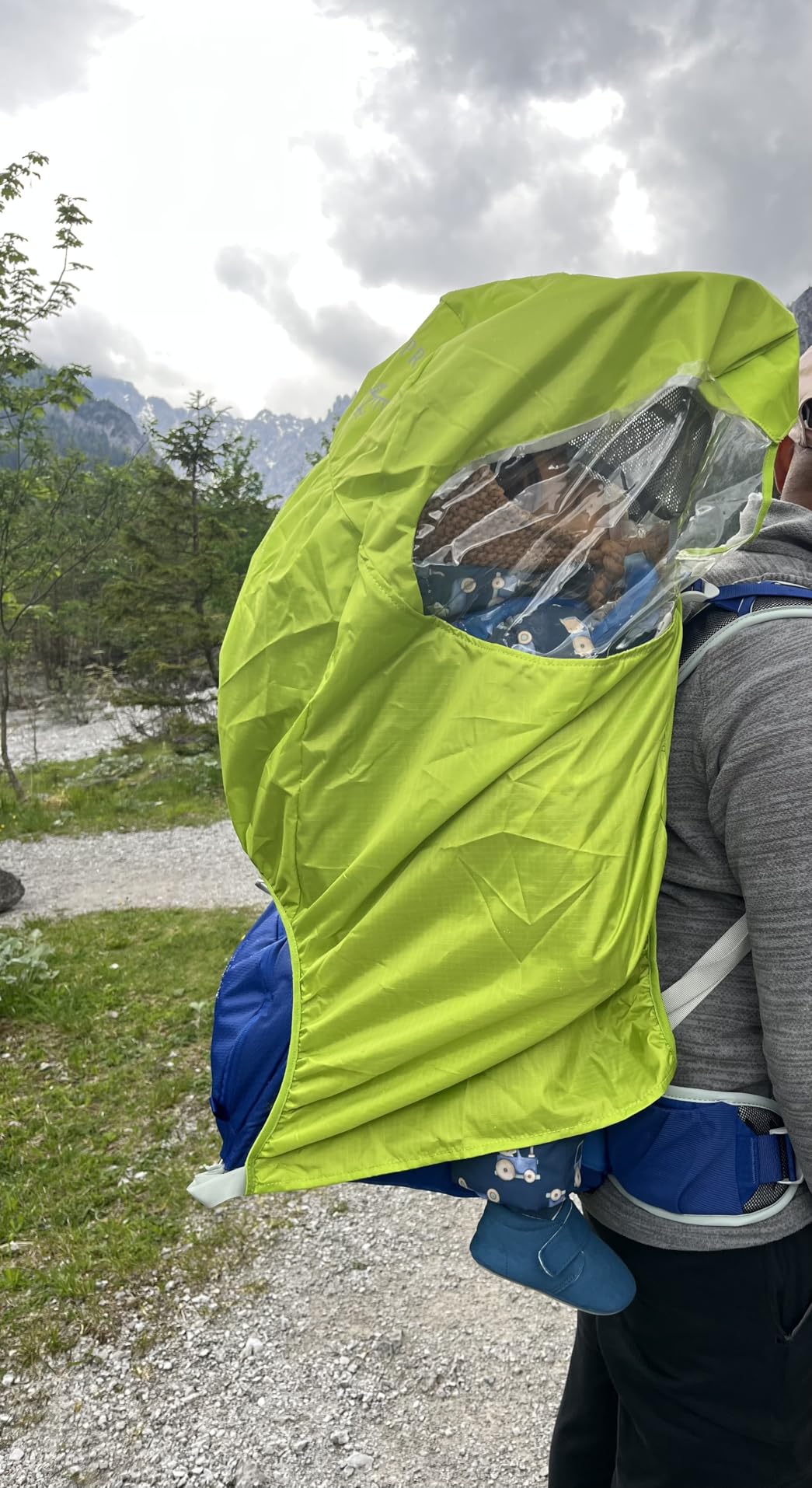 Good cover, but could be easier to attach