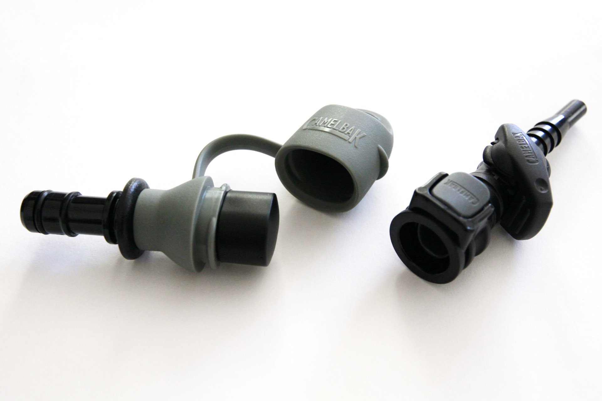 camelbak-hydrolink-conversion-kit-with-bite-valve-foliage-green image 2
