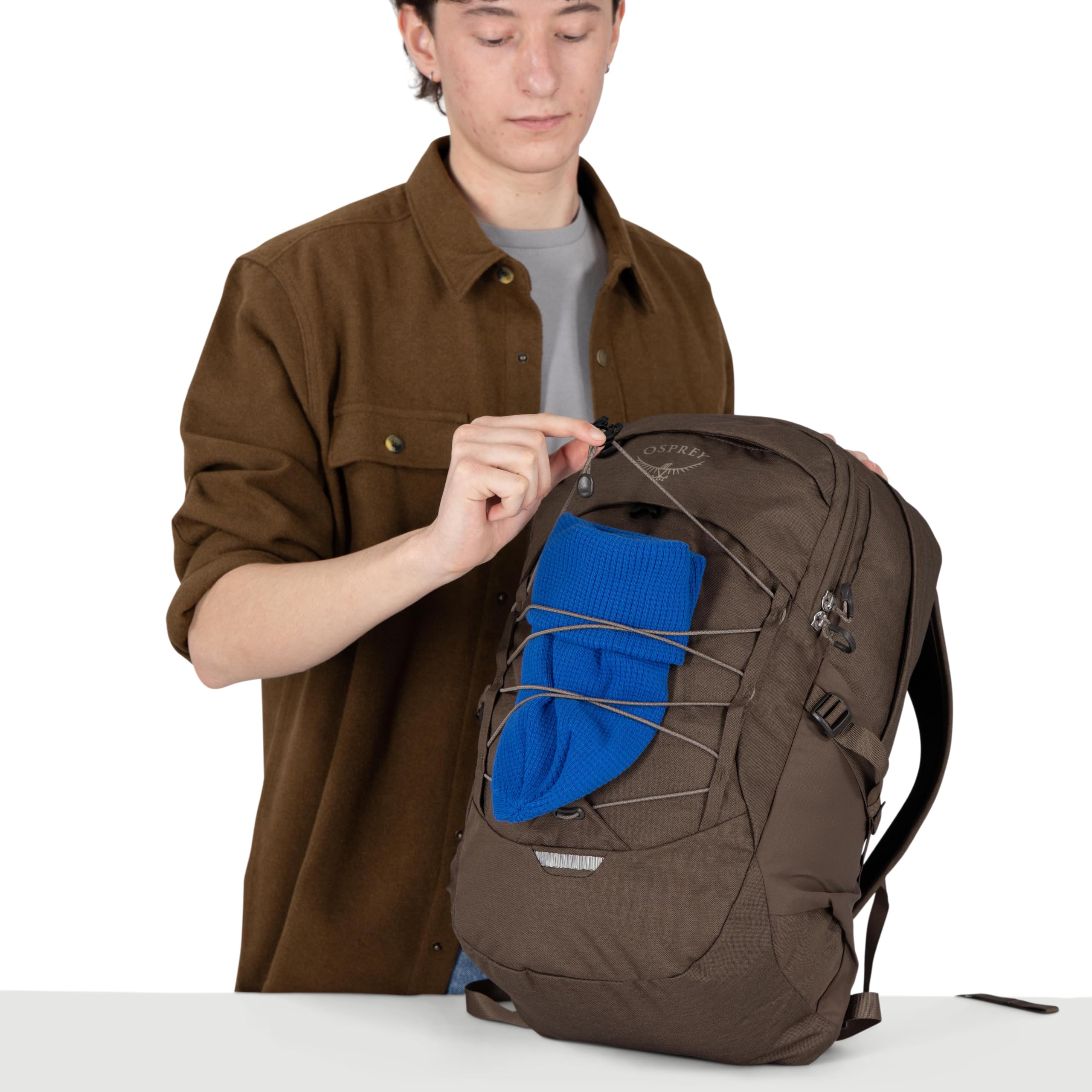 osprey-quasar-driftshade-26l-laptop-backpack-olive-tan-recycled-fabric image 6