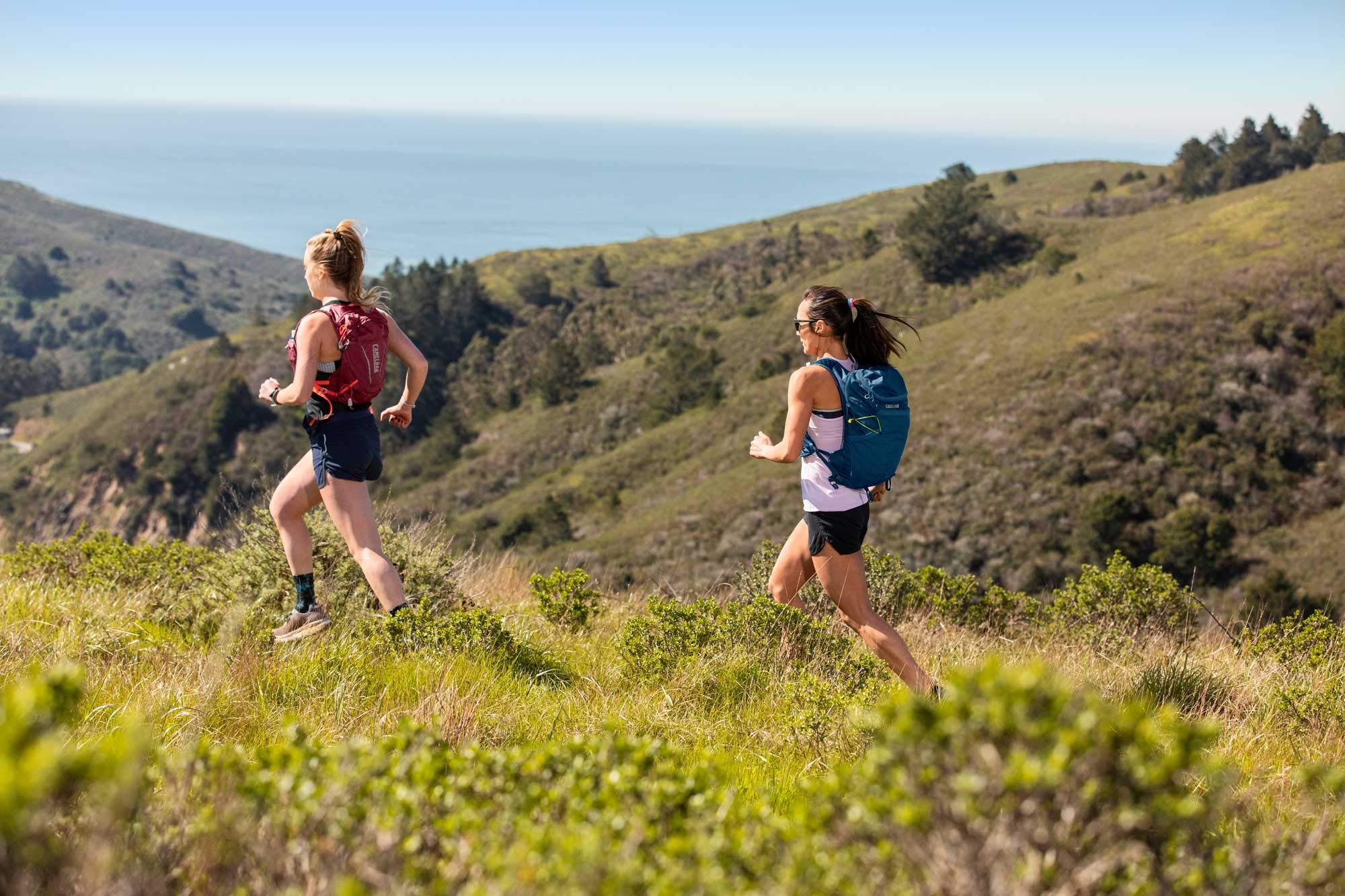 camelbak-women-s-octane-9-hydration-pack image 4