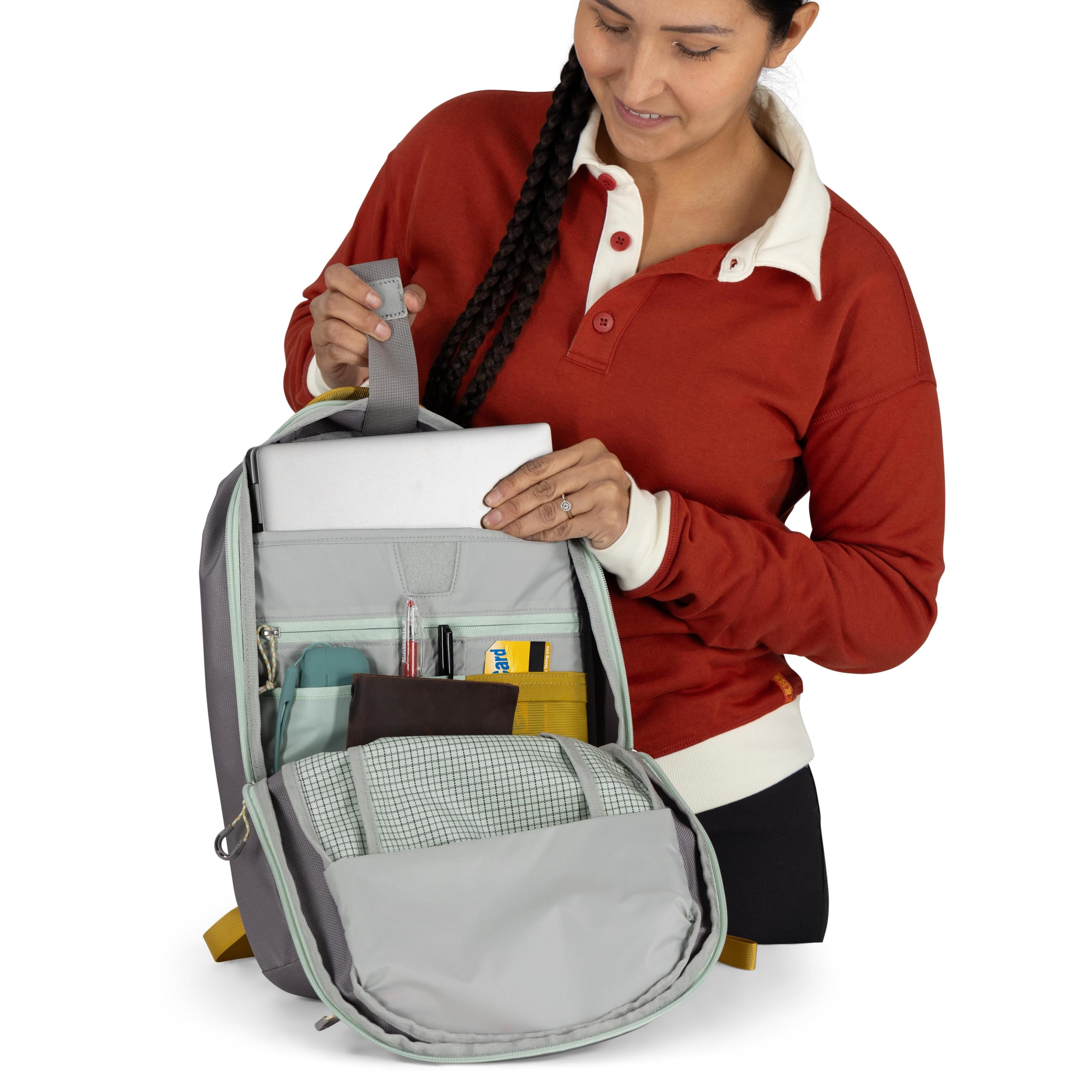 osprey-transporter-crossbody-sling-small-everyday-backpack-mystery-white-moody-b image 2
