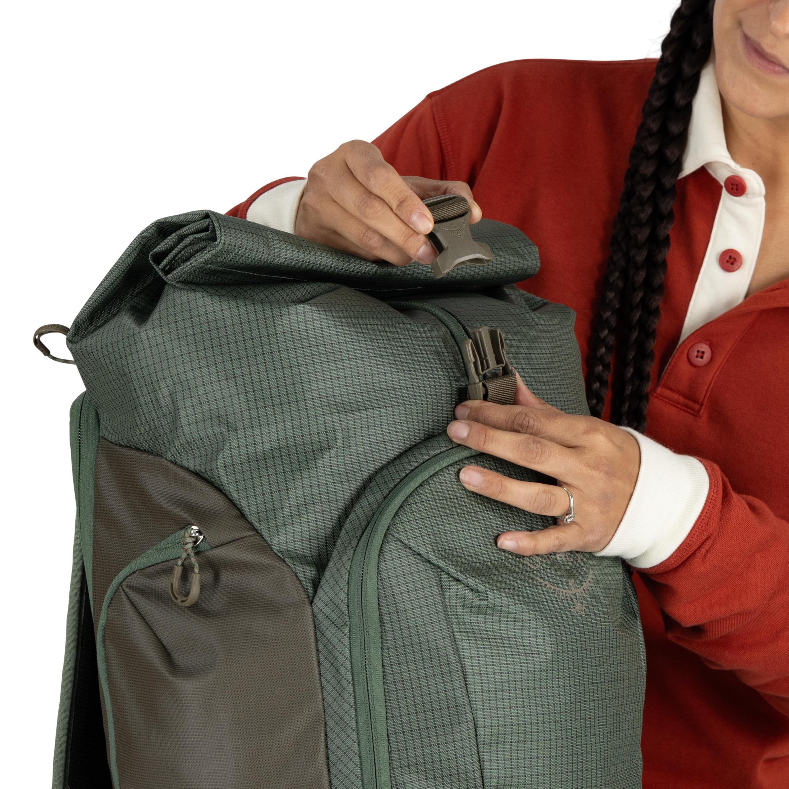 osprey-transporter-roll-top-commuter-backpack-pine-leaf image 8