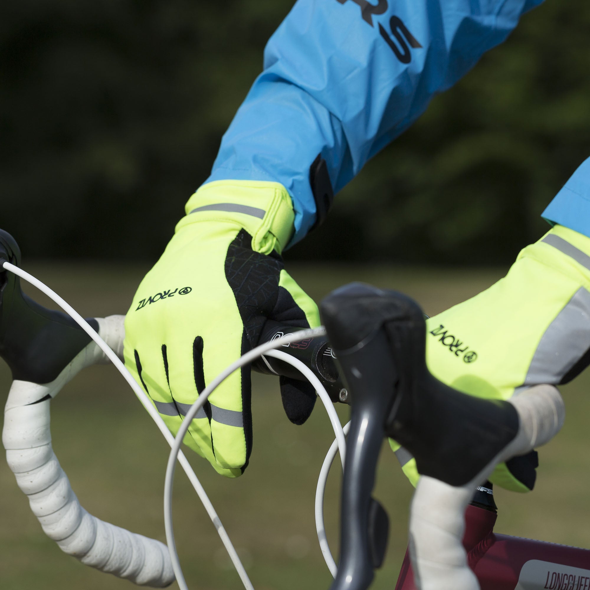 proviz-waterproof-cycling-gloves image 7