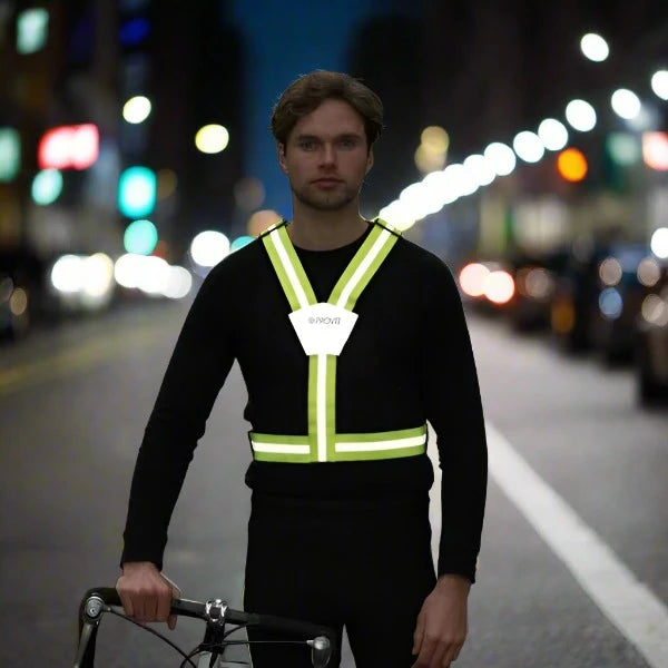 proviz-flexi-viz-running-and-cycling-belt-high-vis-safety-waist-pack image 5