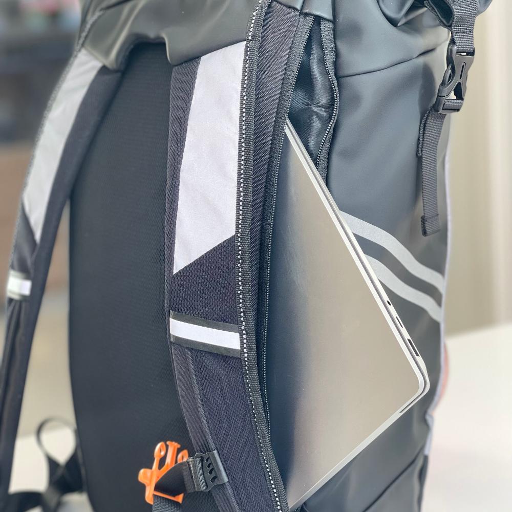 proviz-reflect360-rolltop-backpack-with-padded-laptop-compartment image 8